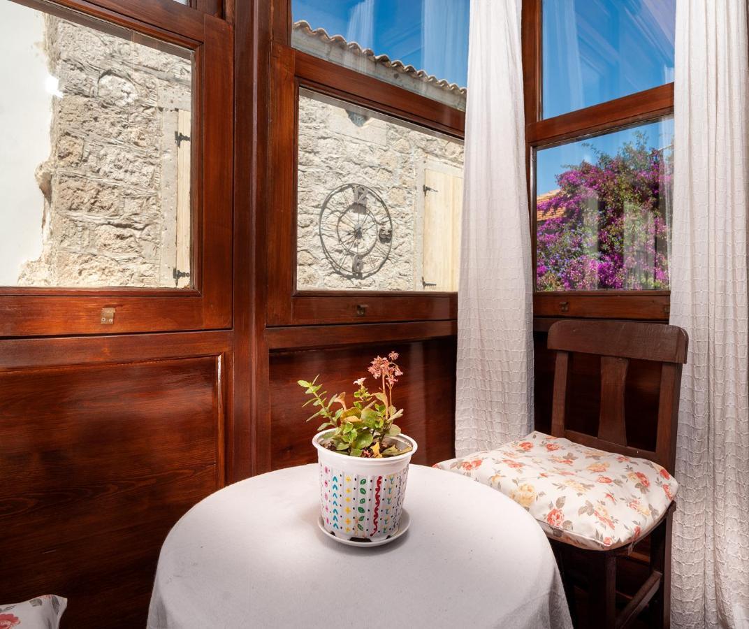 Flores Hotel Alaçatı Exterior foto